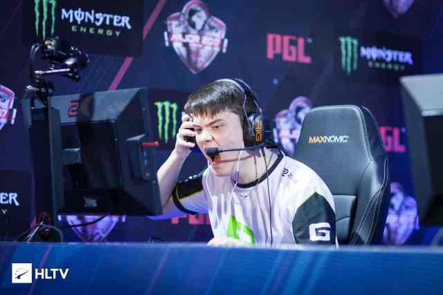 联盟中的位 联盟中的位