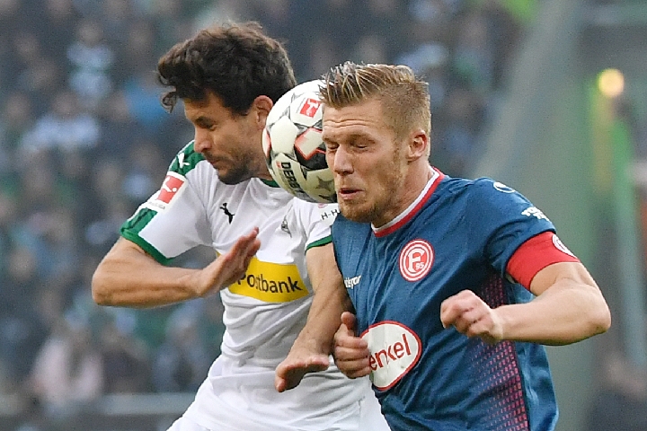 登上世界之 登上世界之