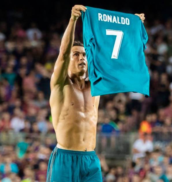 更是在国际 更是在国际