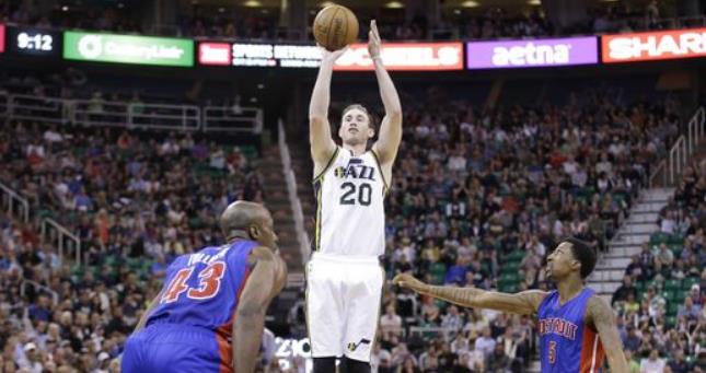 亚洲球员的 亚洲球员的