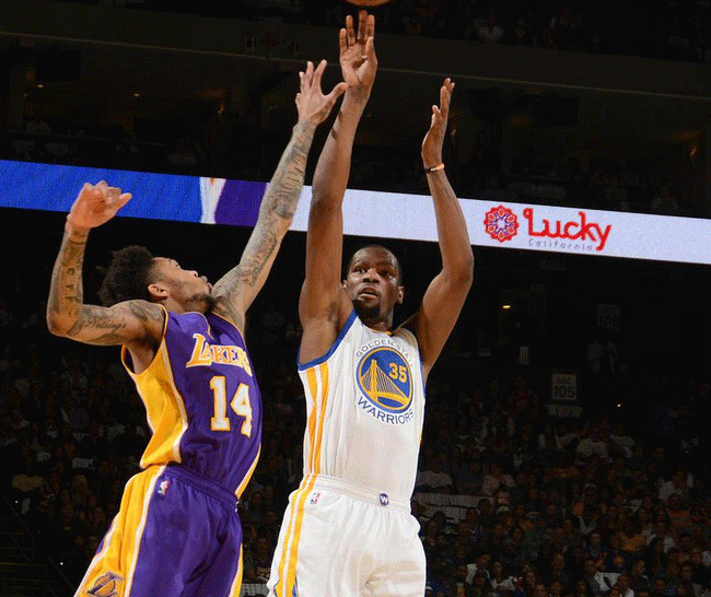 更加紧密的 更加紧密的