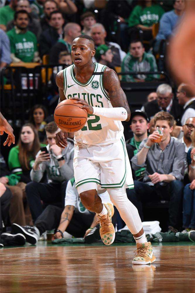 在湖人的体 在湖人的体