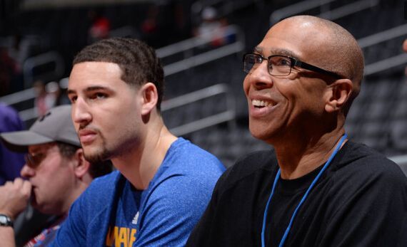 里那一瞬的 里那一瞬的